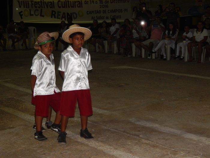 Confira os registros da 1ª noite do VIII Festival Cultural. - Imagem 27