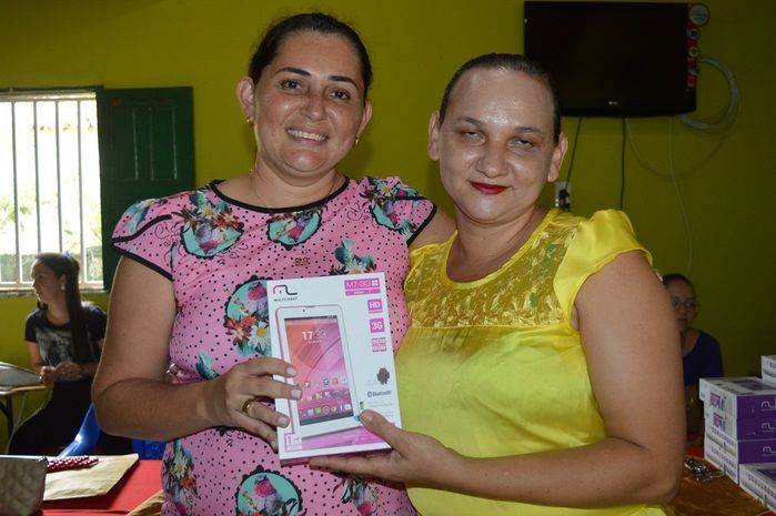 Agentes Comunitário de Saúde ganham Tabletes. - Imagem 18