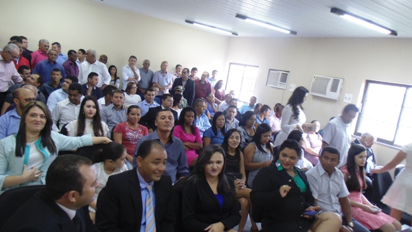Prefeito, Vice, vereadores eleitos de Santo Inácio são diplomados - Imagem 10