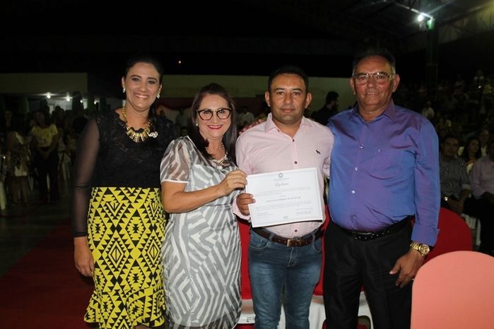 Márcio Alencar e Hermilinda Gomes são diplomados prefeito e vice - Imagem 59