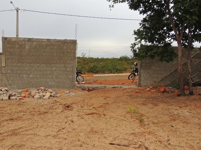 Aluga-se prédio para montagem de empresa e terreno murado - Imagem 41