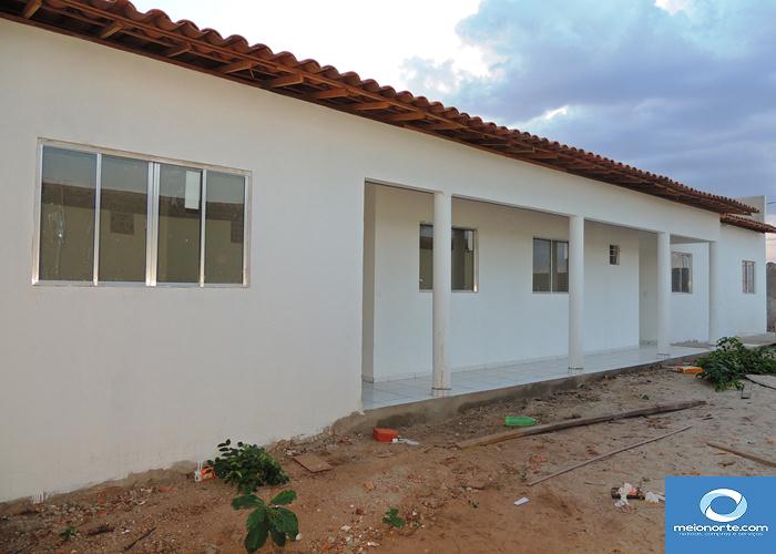 Aluga-se prédio para montagem de empresa e terreno murado - Imagem 28