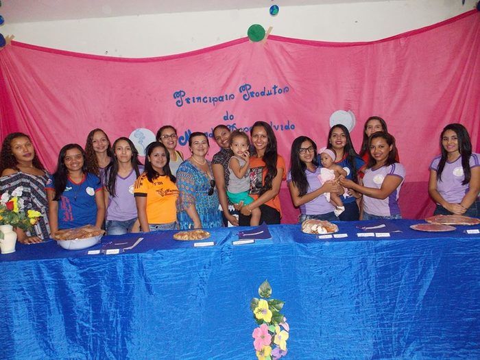 Escola realiza I Feira de Geografia e Biologia - Imagem 4