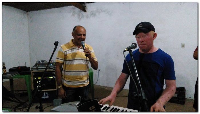 Dr. Moura realiza confraternização para funcionários internos - Imagem 35