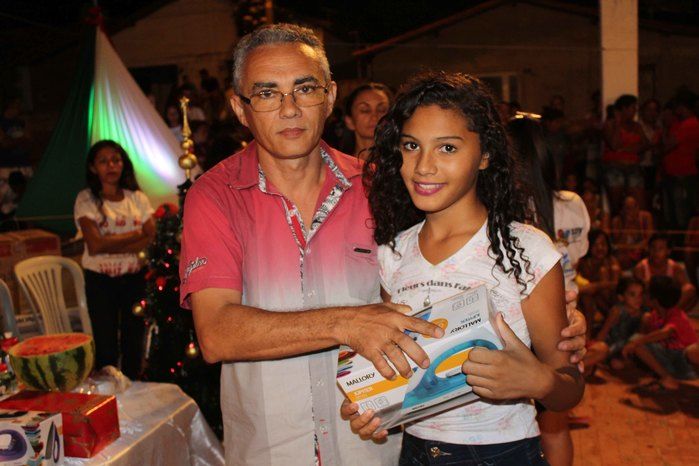 A Secretaria Municipal da Assistência Social realizou o Natal Feliz - Imagem 151