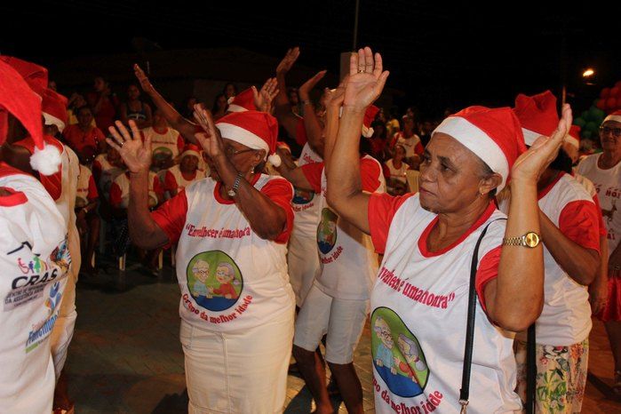 A Secretaria Municipal da Assistência Social realizou o Natal Feliz - Imagem 65