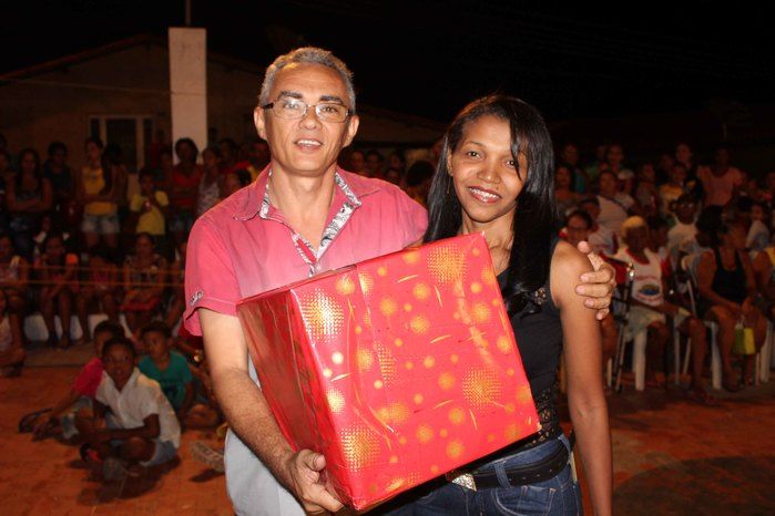 A Secretaria Municipal da Assistência Social realizou o Natal Feliz - Imagem 108