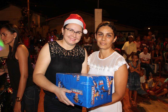 A Secretaria Municipal da Assistência Social realizou o Natal Feliz - Imagem 178