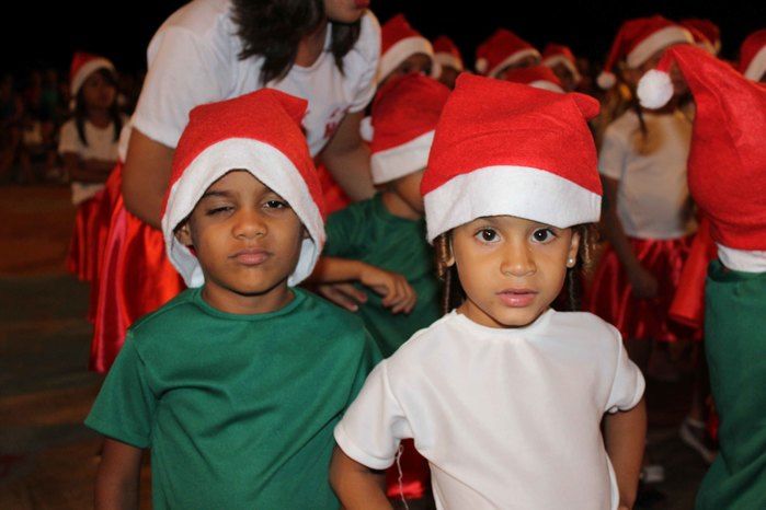 A Secretaria Municipal da Assistência Social realizou o Natal Feliz - Imagem 32