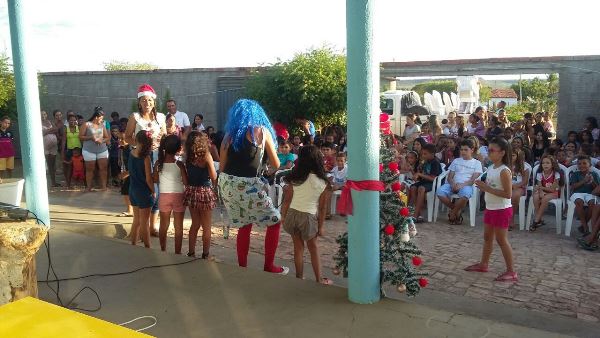 Crianças participam de confraternização com prefeito eleito - Imagem 7