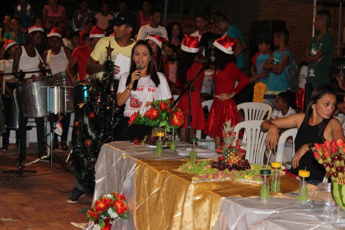 A Secretaria Municipal da Assistência Social realizou o Natal Feliz - Imagem 22