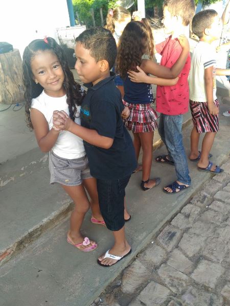 Crianças participam de confraternização com prefeito eleito - Imagem 14