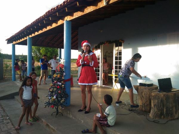 Crianças participam de confraternização com prefeito eleito - Imagem 16