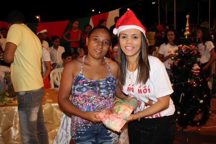 A Secretaria Municipal da Assistência Social realizou o Natal Feliz - Imagem 165