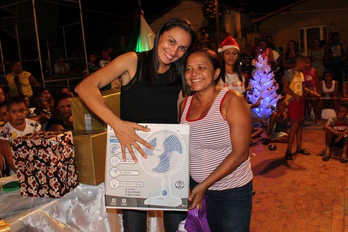 A Secretaria Municipal da Assistência Social realizou o Natal Feliz - Imagem 184