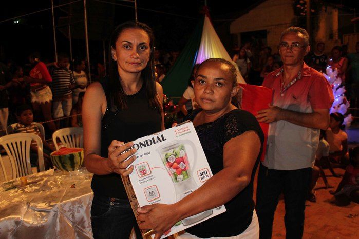 A Secretaria Municipal da Assistência Social realizou o Natal Feliz - Imagem 158