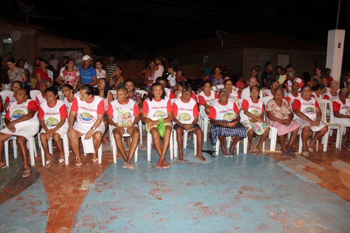 A Secretaria Municipal da Assistência Social realizou o Natal Feliz - Imagem 6