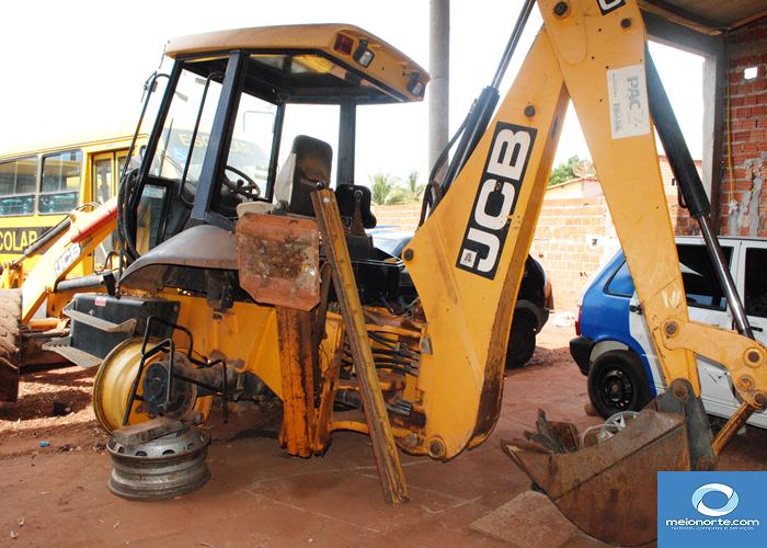 Município não leva todos veículos para a praça por falta de pneus - Imagem 128