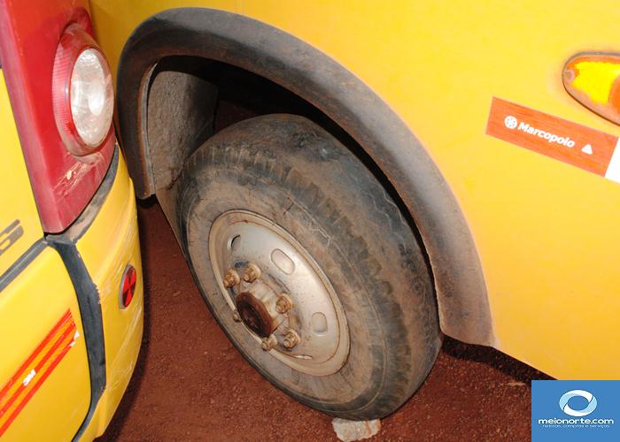Município não leva todos veículos para a praça por falta de pneus - Imagem 160