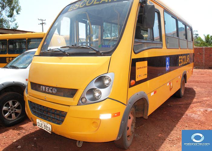Município não leva todos veículos para a praça por falta de pneus - Imagem 112