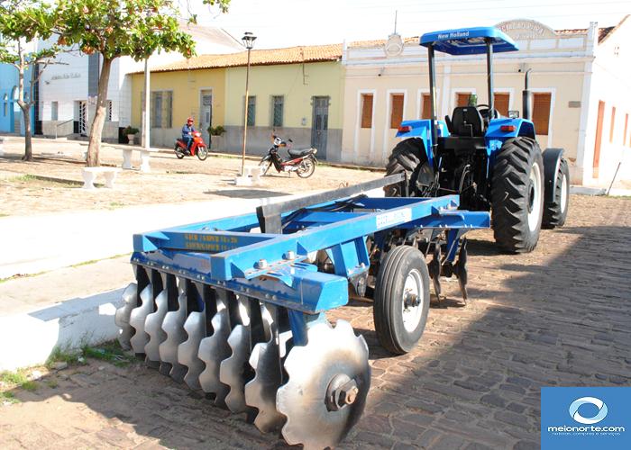 Município não leva todos veículos para a praça por falta de pneus - Imagem 5