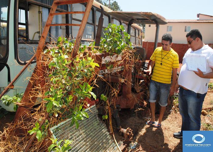 Município não leva todos veículos para a praça por falta de pneus - Imagem 173