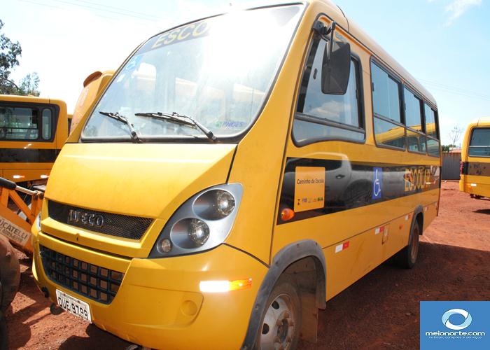 Município não leva todos veículos para a praça por falta de pneus - Imagem 121