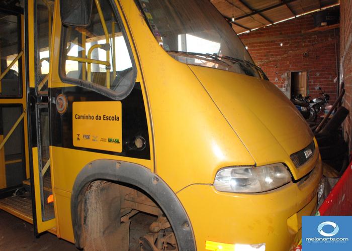 Município não leva todos veículos para a praça por falta de pneus - Imagem 140