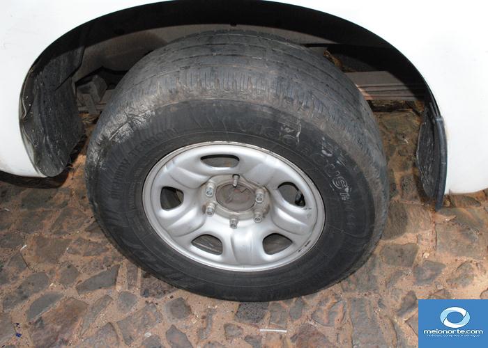 Município não leva todos veículos para a praça por falta de pneus - Imagem 63