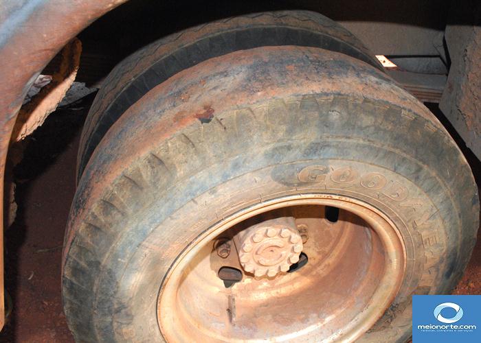 Município não leva todos veículos para a praça por falta de pneus - Imagem 132