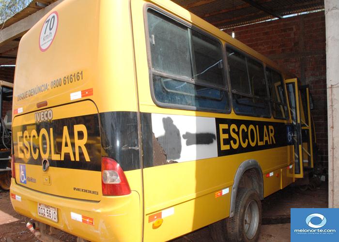Município não leva todos veículos para a praça por falta de pneus - Imagem 137