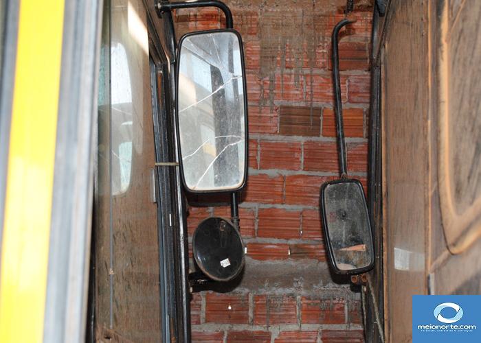 Município não leva todos veículos para a praça por falta de pneus - Imagem 147