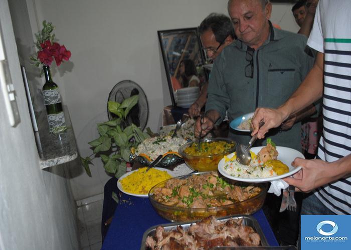 Confraternização e troca de presentes fecha o trabalho de transição - Imagem 68