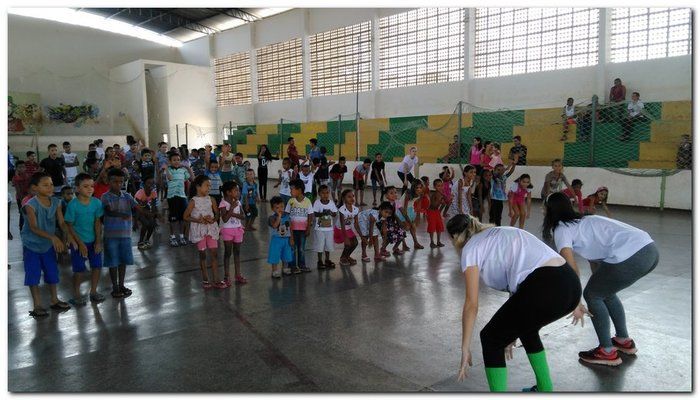 Crianças de Inhuma ganham presentes de um natal para todos - Imagem 2