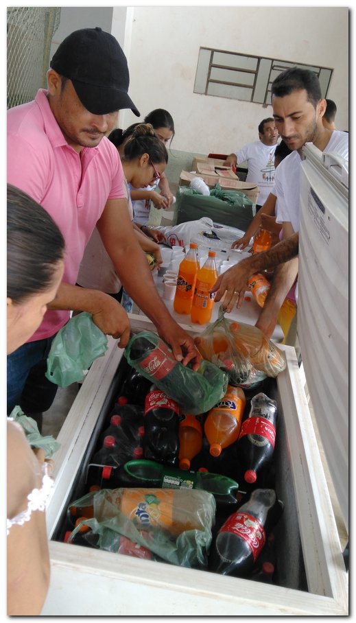 Crianças de Inhuma ganham presentes de um natal para todos - Imagem 11