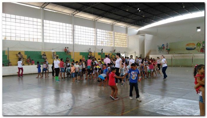 Crianças de Inhuma ganham presentes de um natal para todos - Imagem 10