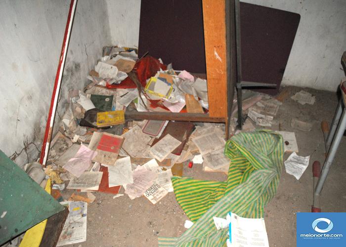 Educação é entregue a nova gestão sucateada e com vários problemas - Imagem 47