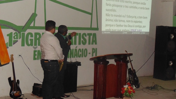 Culto abre programação de posse de prefeito eleito de Santo Inácio - Imagem 9