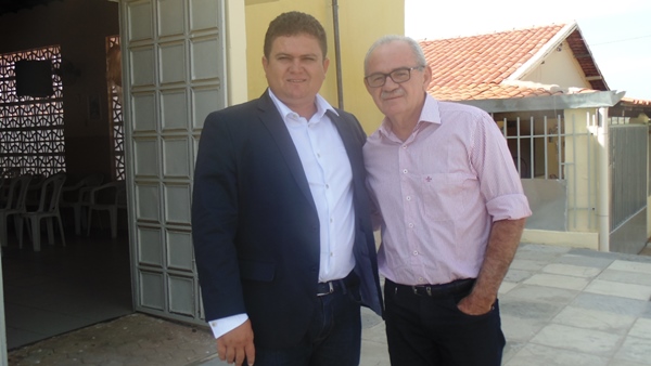 Prefeito eleito Tairo Mesquita participa de missa em Ação de Graças - Imagem 8