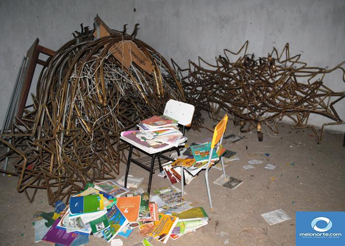 Educação é entregue a nova gestão sucateada e com vários problemas - Imagem 43