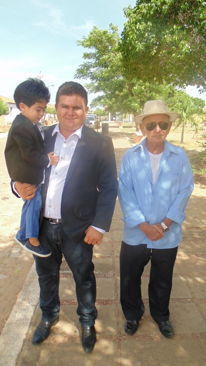 Prefeito eleito Tairo Mesquita participa de missa em Ação de Graças - Imagem 1