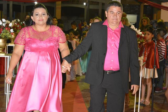 Colégio São Francisco encerra ano letivo com grande festa   - Imagem 15