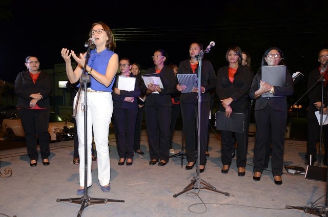 Prefeitura Inaugura Decoração Natalina - Imagem 136