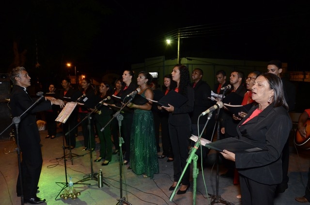 Prefeitura Inaugura Decoração Natalina - Imagem 96