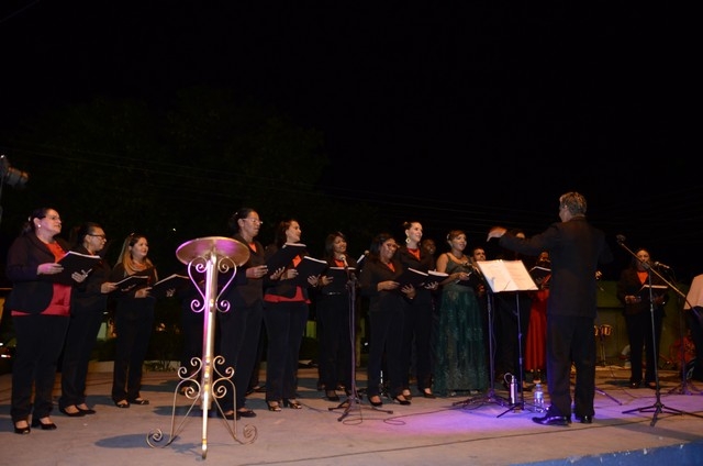 Prefeitura Inaugura Decoração Natalina - Imagem 92