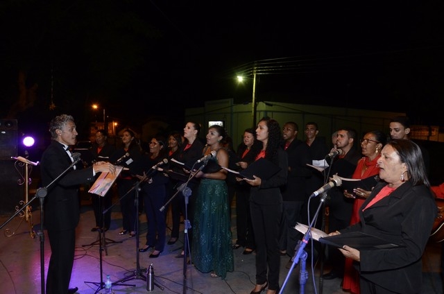 Prefeitura Inaugura Decoração Natalina - Imagem 97