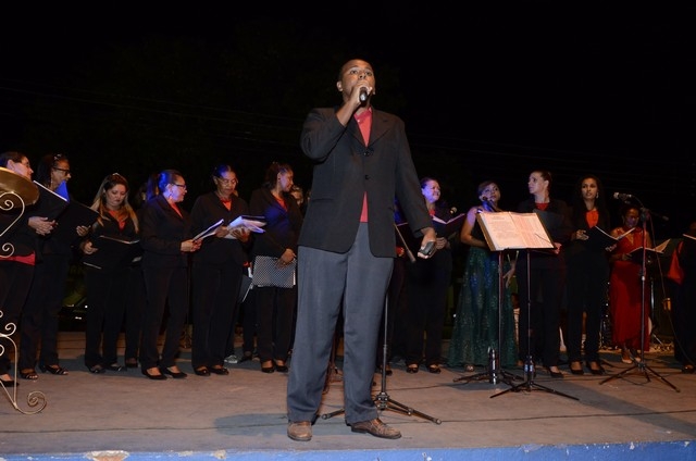 Prefeitura Inaugura Decoração Natalina - Imagem 130