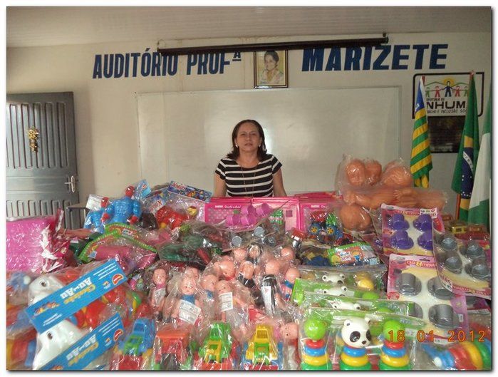 Secretária Municipal de Educação realiza reunião com gestores  - Imagem 12