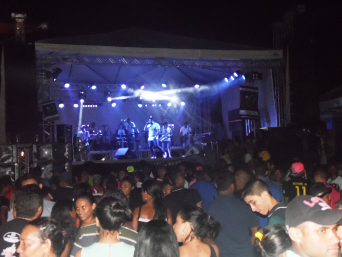 Veja fotos da 3ª e 4ª noites do Carnaval em União - Imagem 29