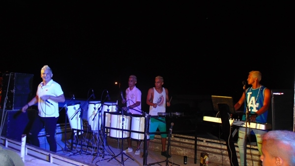 David e forró da ostentação animam ultima noite de carnaval - Imagem 24